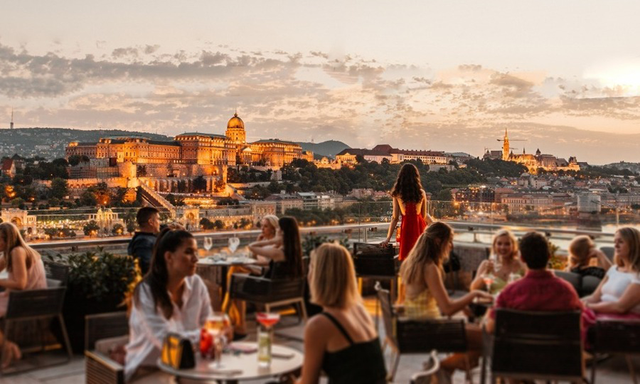 Marriott Hotel Budapest Nődokik Ladies' Nights